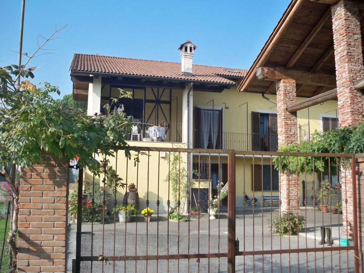 B&B A Casa Di Rosa Caselle Torinese Eksteriør billede